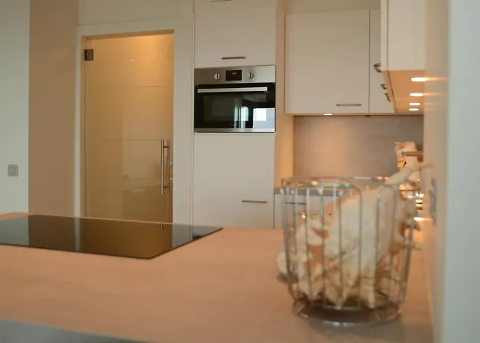 De Waterlijn * كنوك هايست